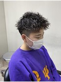 《tomi》刈り上げショート×ツイスパ