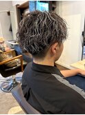 【IRIE HAIR赤坂】シルバーメッシュホワイトスパイラルパーマ