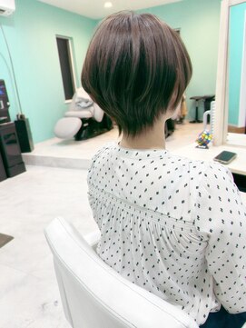 ユーフォリア(Euphoria.) ユーフォリア大人可愛いショートボブ