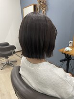 ルル 宇都宮(Loulou) ばっさりカットで切りっぱなしボブ