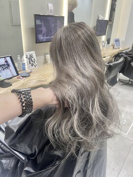 フェリア 松山(Feria) 【Feria松山】グレージュ/透明感ミルクティーベージュ