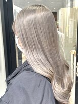 ラックバイエイム(LUCK by eim)&nbsp;グレージュ　（ブリーチ必須）