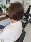 ショートボブ
