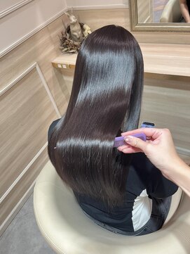 アンド ラ ブランシュ(&.La Blanche) アプリコットオレンジ/くびれヘア/ストレート/縮毛矯正