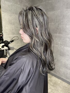 アミ(Ammi) ◆ハイライト/ケアブリーチ/イルミナカラー/学割