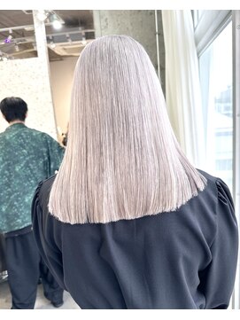 ムード(mood) ホワイトミルクティー/ブリーチ/ハイトーン/ダブルカラー