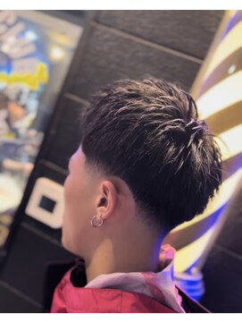 テーパースパイキーショート