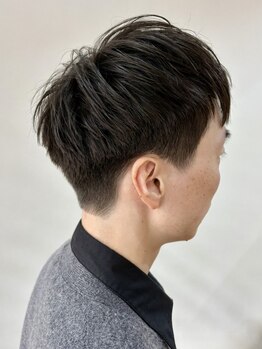 メンズのお客様も大歓迎！自宅でもセットしやすいスタイルに。ON・OFF自由自在のスタイルが人気◎