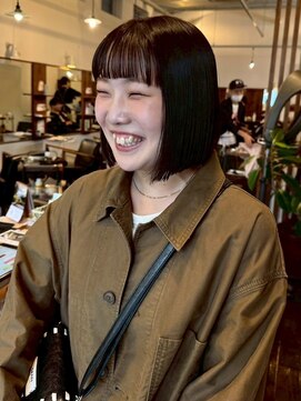 モク 大阪梅田店(MOK) 【ワイドバングも可愛い！】ぱつっとボブ