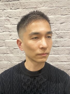 グレイスフル バーバープラチナム 六本木店(Graceful Barber platinum) メンズハイフェードソフトモヒカンショート