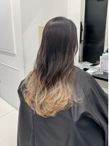 アライブ キチジョウジ(ALIVE Kichijoji)&nbsp;【ALIVE吉祥寺】ホワイトベージュグラデーション黒髪