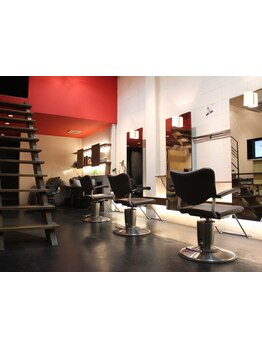 【南茨木/駐車場有】1人だけのマンツーマン施術×特殊技術・商材が揃ったこだわりのプライベートサロン