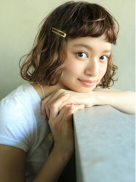 ナヌーク シブヤ(nanuk shibuya) 【nanuk】フレンチ風セミウェットなクセ感ボブ◇ショートバング