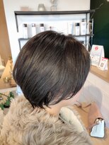 アミィヘアー(Ami Hair)&nbsp;ミニショート×暗髪カラー