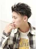 刈り上げツーブロックリバースアップバングオールバックスタイル