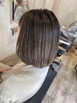 マロウ(marou)&nbsp;白髪ぼかしハイライト