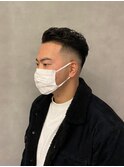 バーバースタイルスキンフェード×パーマサイドパート【新大阪】