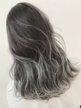 グロウ 大井町(grow) 《grow 大井町》グレージュ×ホワイトグラデーション