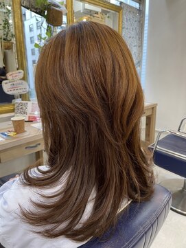 ヘアサロン プラス アーティスタ(hair salon + artista) レイヤースタイル