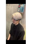 ホワイト×ブラックエンドカラー