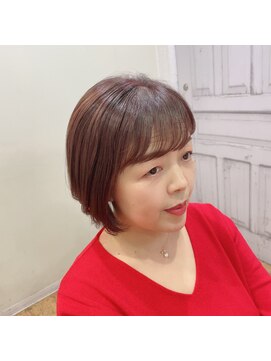 バイエイト(X８) 前下がりエアリーボブ