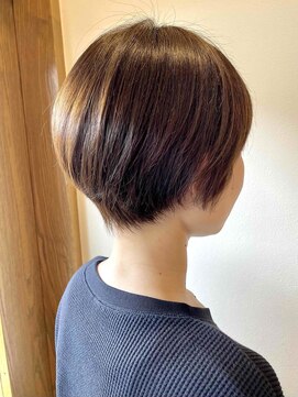バルバル ヘアデザイン(balbal hairdesign) くびれショート