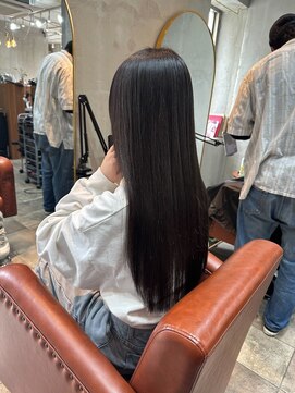 シアー 大阪梅田(SHEER.) 髪質改善×縮毛矯正×酸性ストレート【大阪梅田,中崎町美容室】