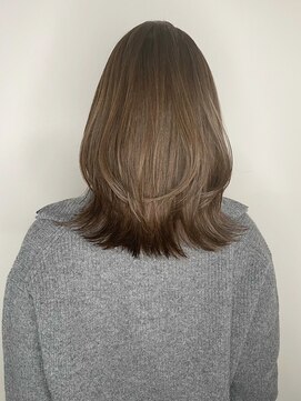 クィーンズガーデンバイケーツーギンザ(QUEEN’S GARDEN by K two GINZA) シルクレイヤーカット*ロングレイヤー*髪質改善*白髪染め*美髪