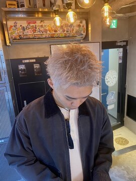 ダムディー トウキョウ 新宿店(DAMDEE TOKYO) ハイトーンスパイキーショート