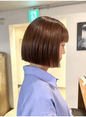 前髪ありぱつっとミニボブ顎ラインボブ