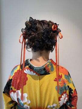 ムーム(Momb) 卒業式ヘアセット