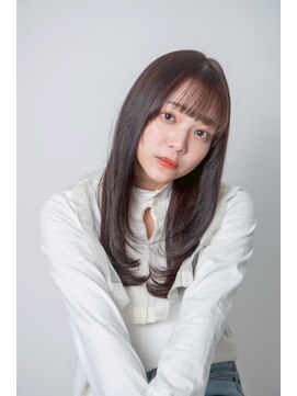 ルフュージュ バイ プロデュース 相模大野店(Refuge by Produce) チョコレートブラウン/レイヤーカット/ストレートロング