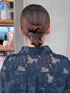 ロンド ボーイ 表参道(Lond BOY) ミニウルフレイヤーカット顔周り前髪韓国ミディアムロング表参道