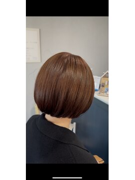 オレンジベージュ