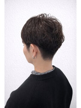 フォイルヘアー(Foil.hair) 女性らしさを残した大人のベリーショート