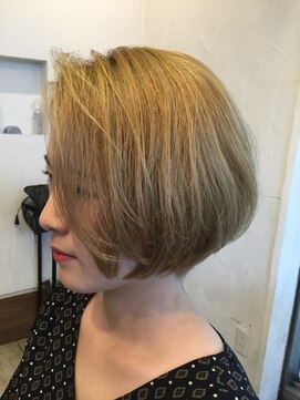 ウィス(WIS) クールに大人っぽく！かきあげボブ☆