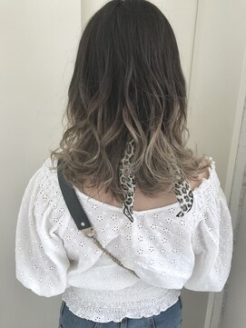 ヘアーデザイン シュシュ(hair design Chou Chou by Yone) 外国人風グラデーション♪