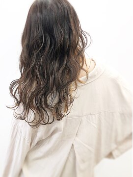 ティンク 天神(Tink) ナチュラルインナーカラー