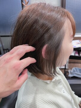 ワンバイワン(ONE BY ONE) イヤリングカラー