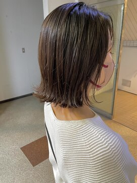 ヘアアンドスペース ベロン(hair&space velon) 外ハネボブ 伸ばしかけにもおすすめ