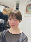 ショートボブ