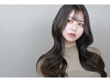 くびれレイヤースタイル