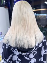 セレーネヘアー オオサカ 心斎橋店(Selene hair OSAKA) ブロンドカラー/ホワイト/ハイトーン/ケアブリーチ