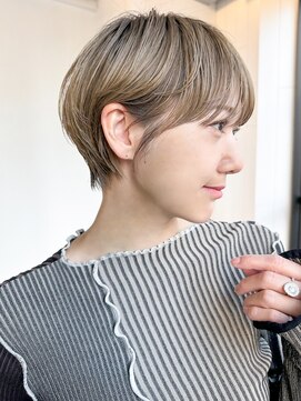 シオン(shion) 似合わせカットフェザーショーマロンベージュト_39799