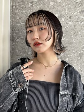 サンク 原宿 表参道(cinq) インナーカラーボブイヤリングカラーハイトーンベージュ長め30代