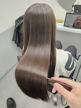 トッカ 茨木(tocca) 【tocca茨木　篠原】どんな髪でも艶々になる業界最高峰髪質改善