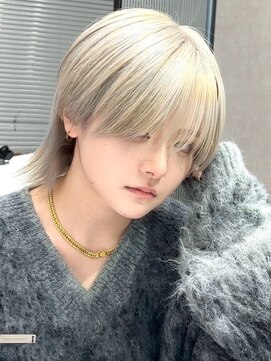 ナチュラル 渋谷(NATURAL) フェザーパーマ/スパイキーショート/サーフカール[メンズ/渋谷]