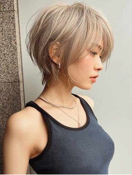 アイドットプラス 表参道(i.+omotesando) 前髪小顔ハイトーンカラー大人ショートボブヘア20代30代40代