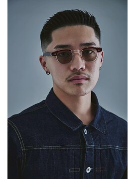 スタッグス 北千住(STUG'S) フェザーアップ