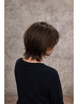 ヘアアンドデザイン ネイビー(Navy) ショート